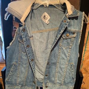 Volcom denim vest